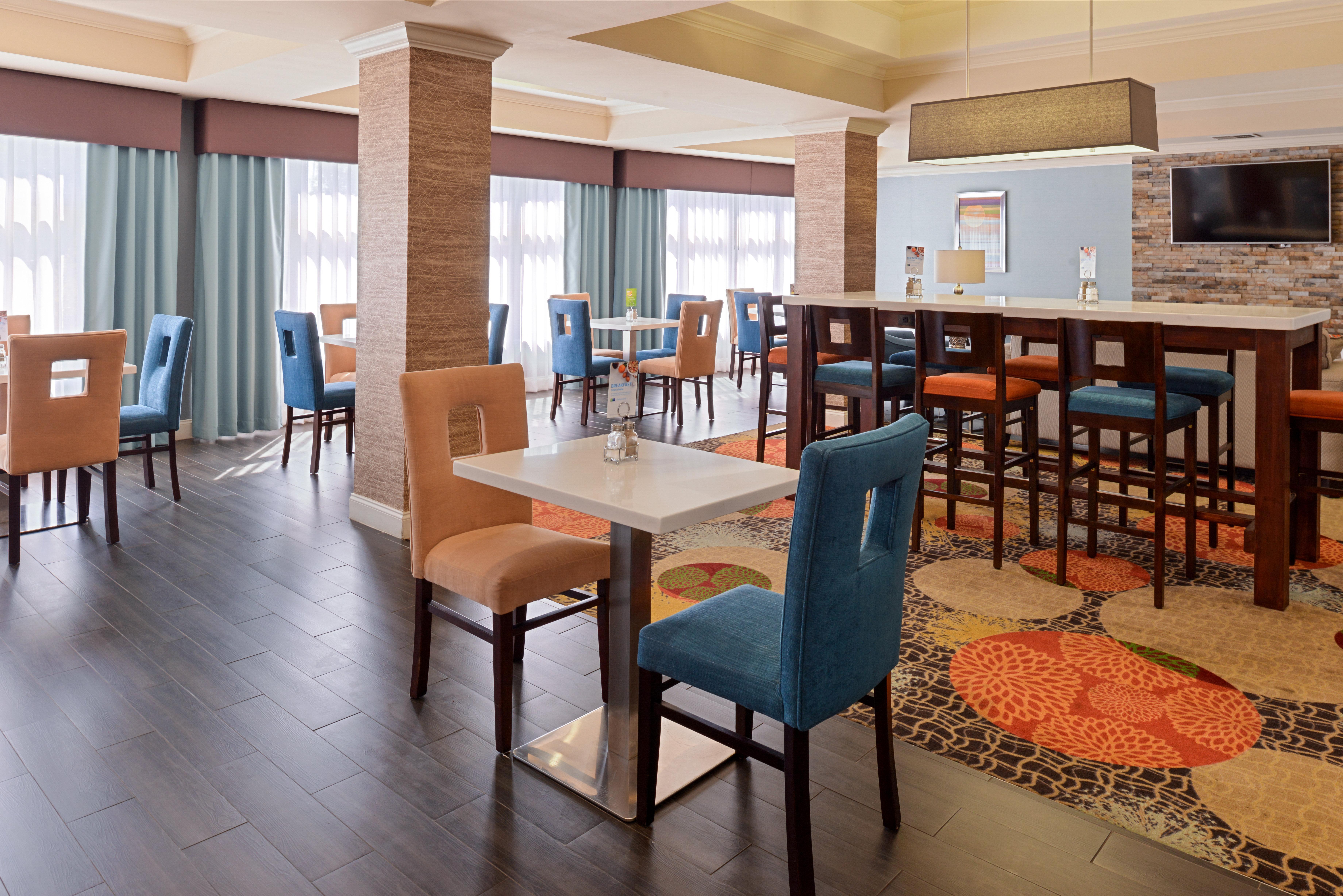Baymont By Wyndham Bessemer Bagian luar foto