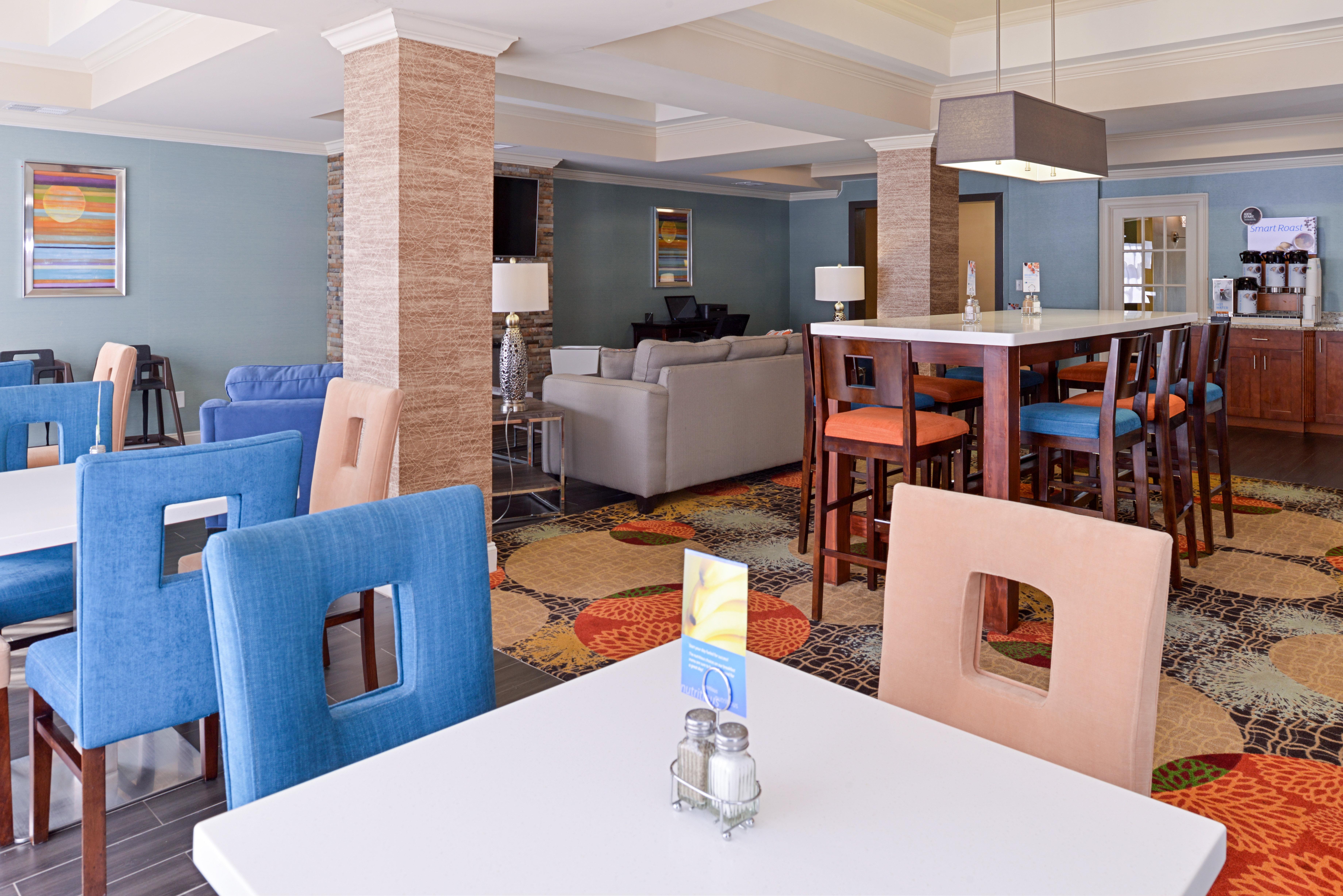 Baymont By Wyndham Bessemer Bagian luar foto